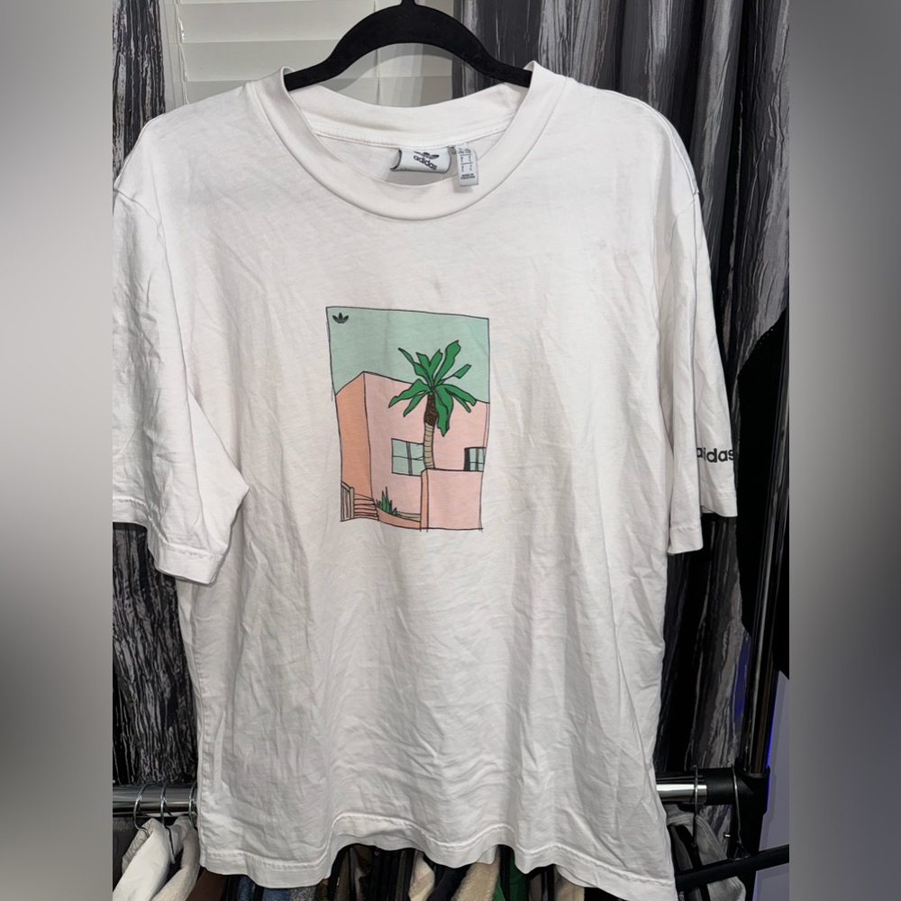 Adidas T-shirt